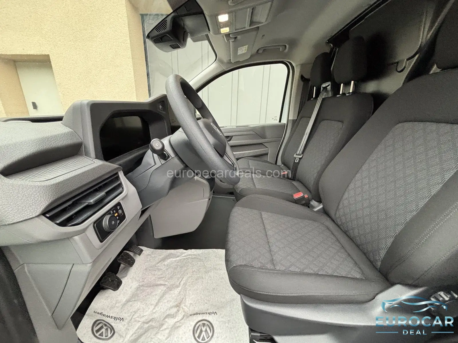 Volkswagen T7 Transporter