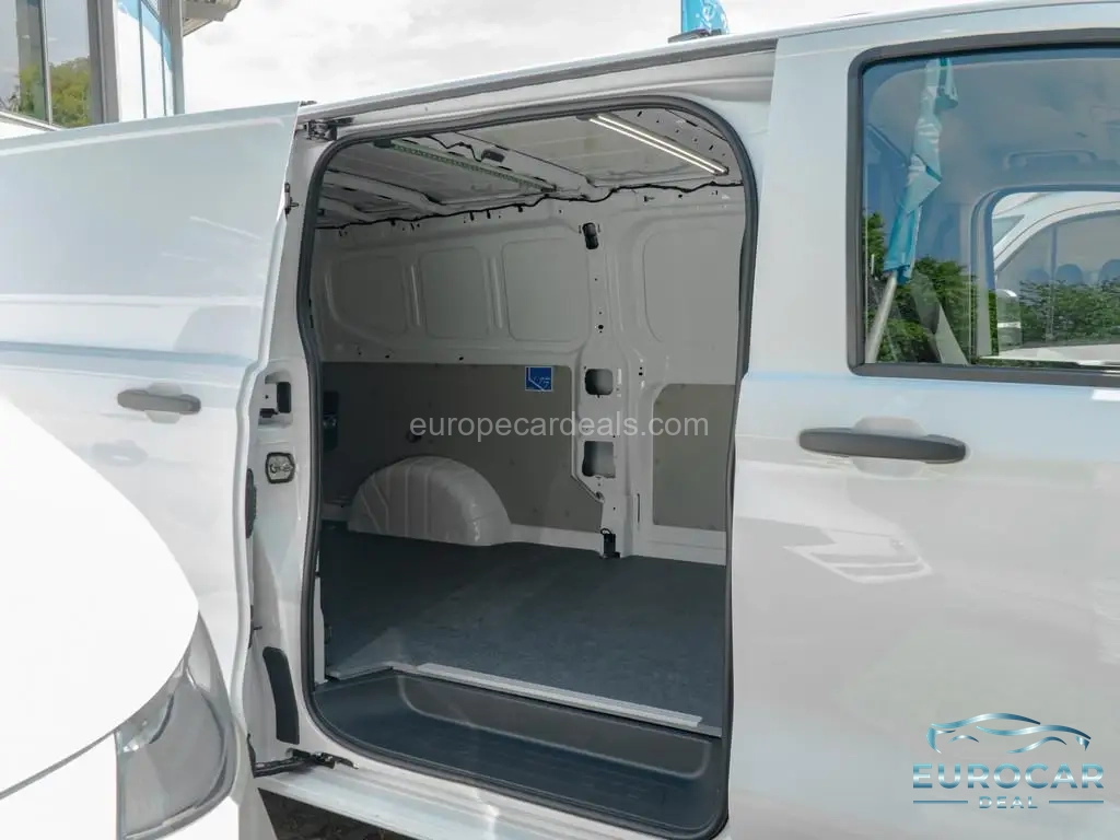 Volkswagen T7 Transporter