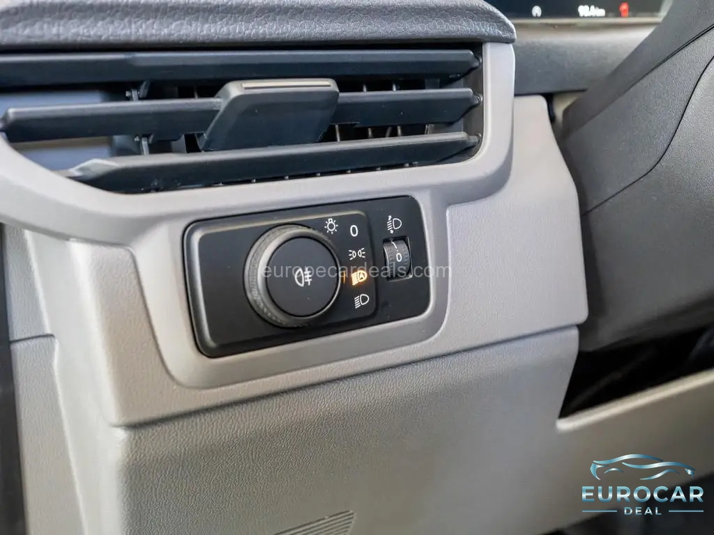 Volkswagen T7 Transporter