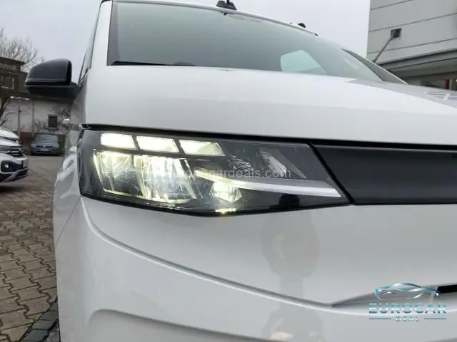 Volkswagen T7 California