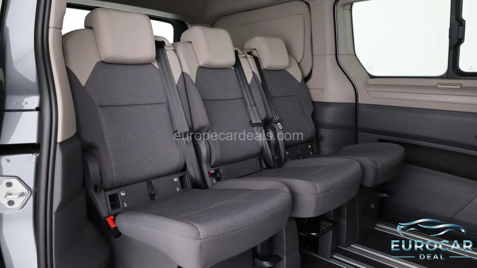 Volkswagen T7 California