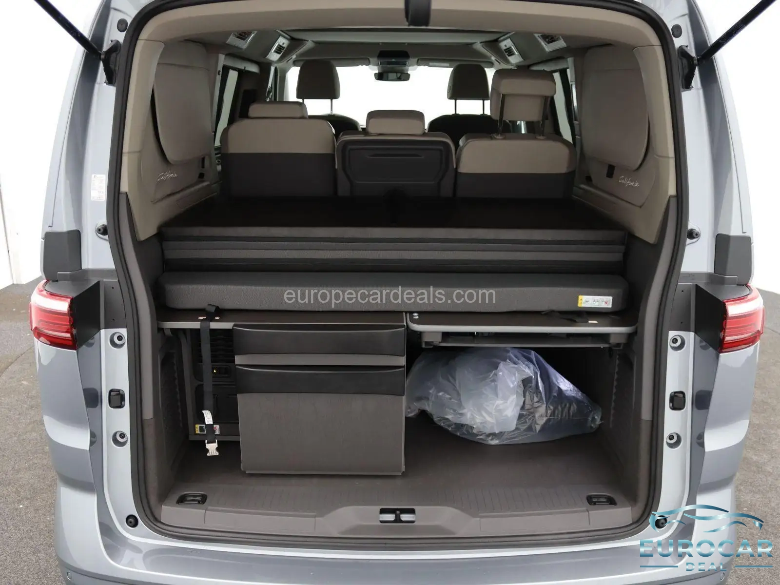 Volkswagen T7 California