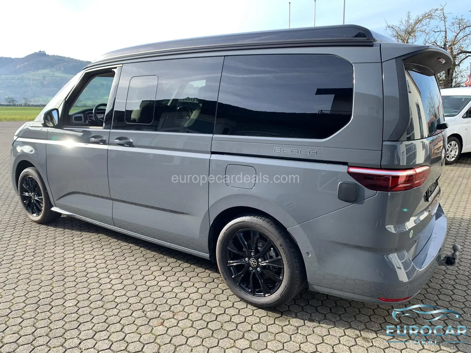 Volkswagen T7 California