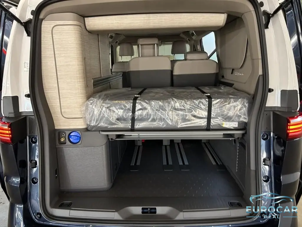 Volkswagen T7 California