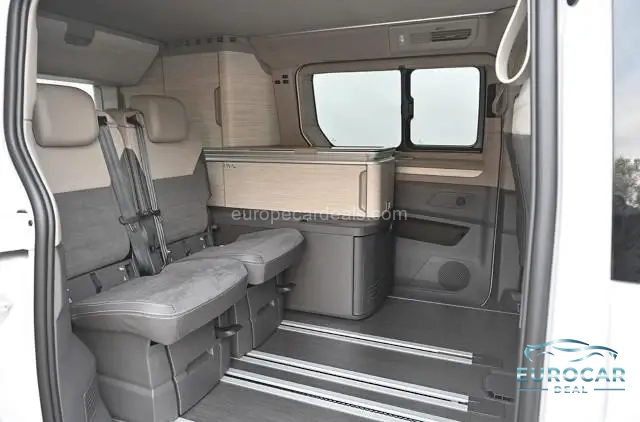 Volkswagen T7 California