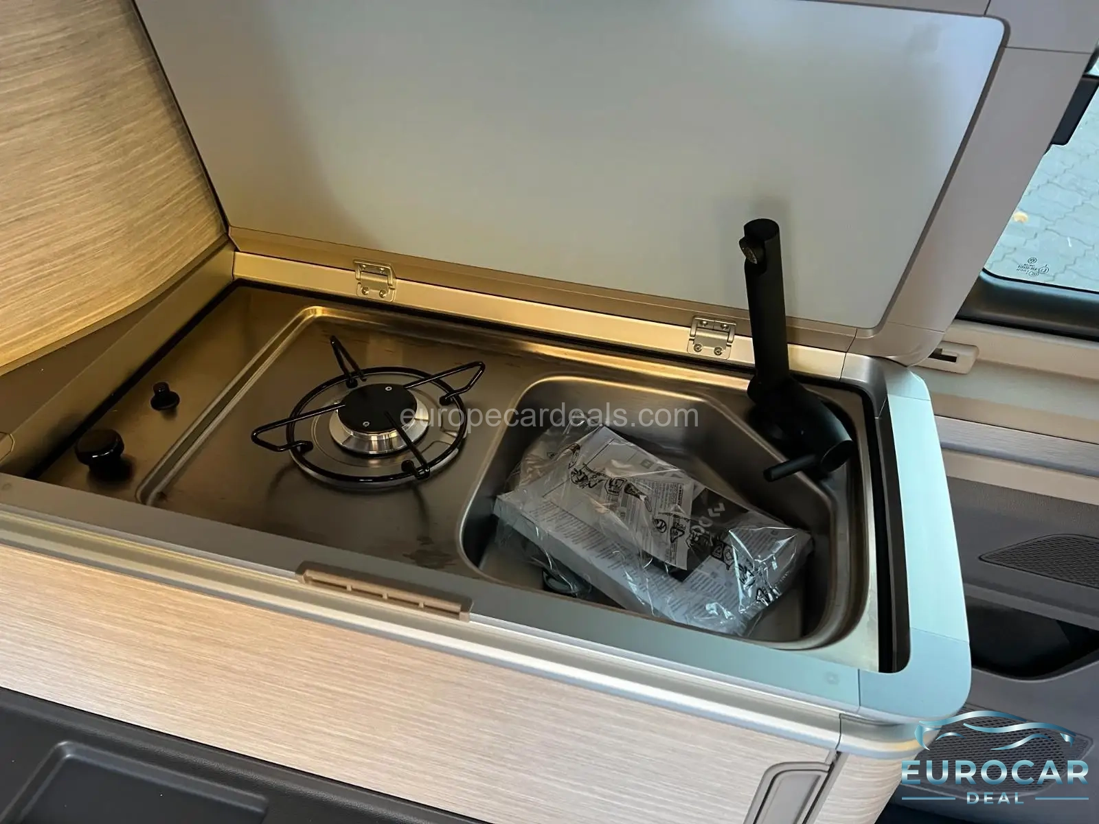 Volkswagen T7 California
