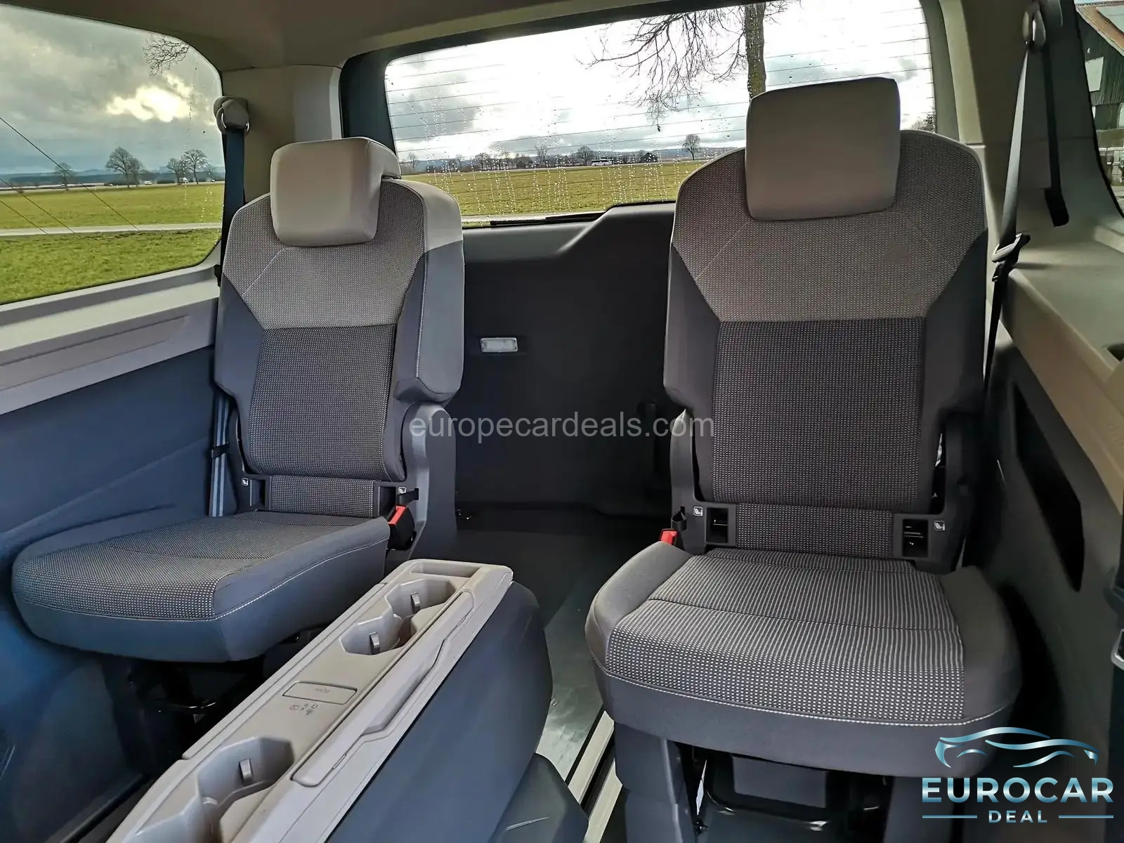 Volkswagen T7 California