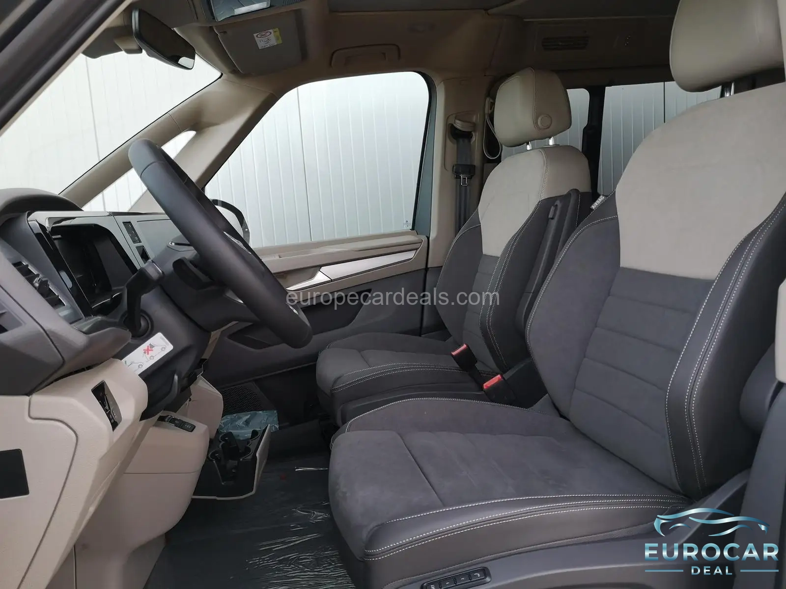 Volkswagen T7 California