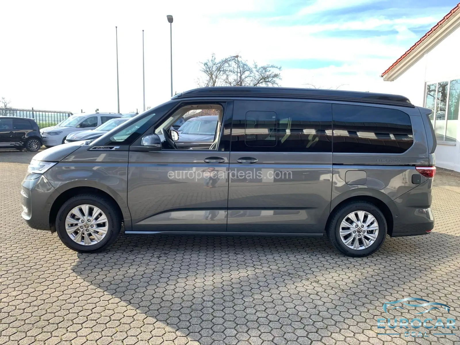 Volkswagen T7 California