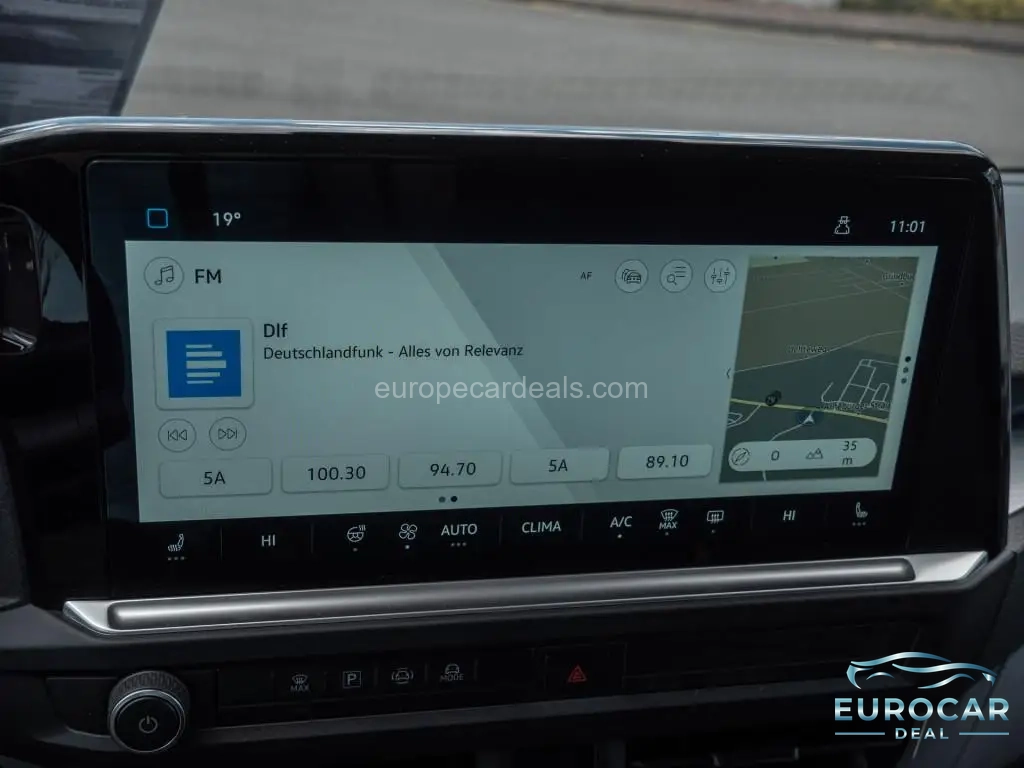 Volkswagen T7 Caravelle