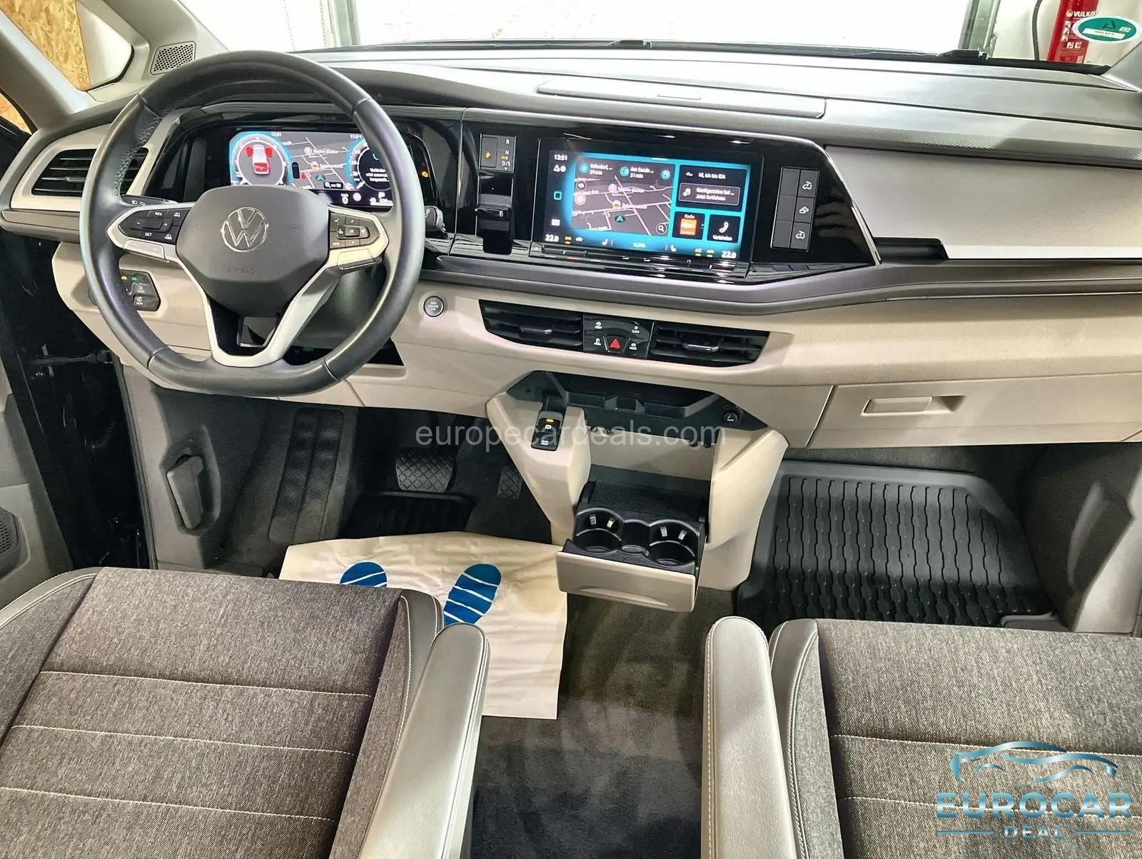 Volkswagen T7 California