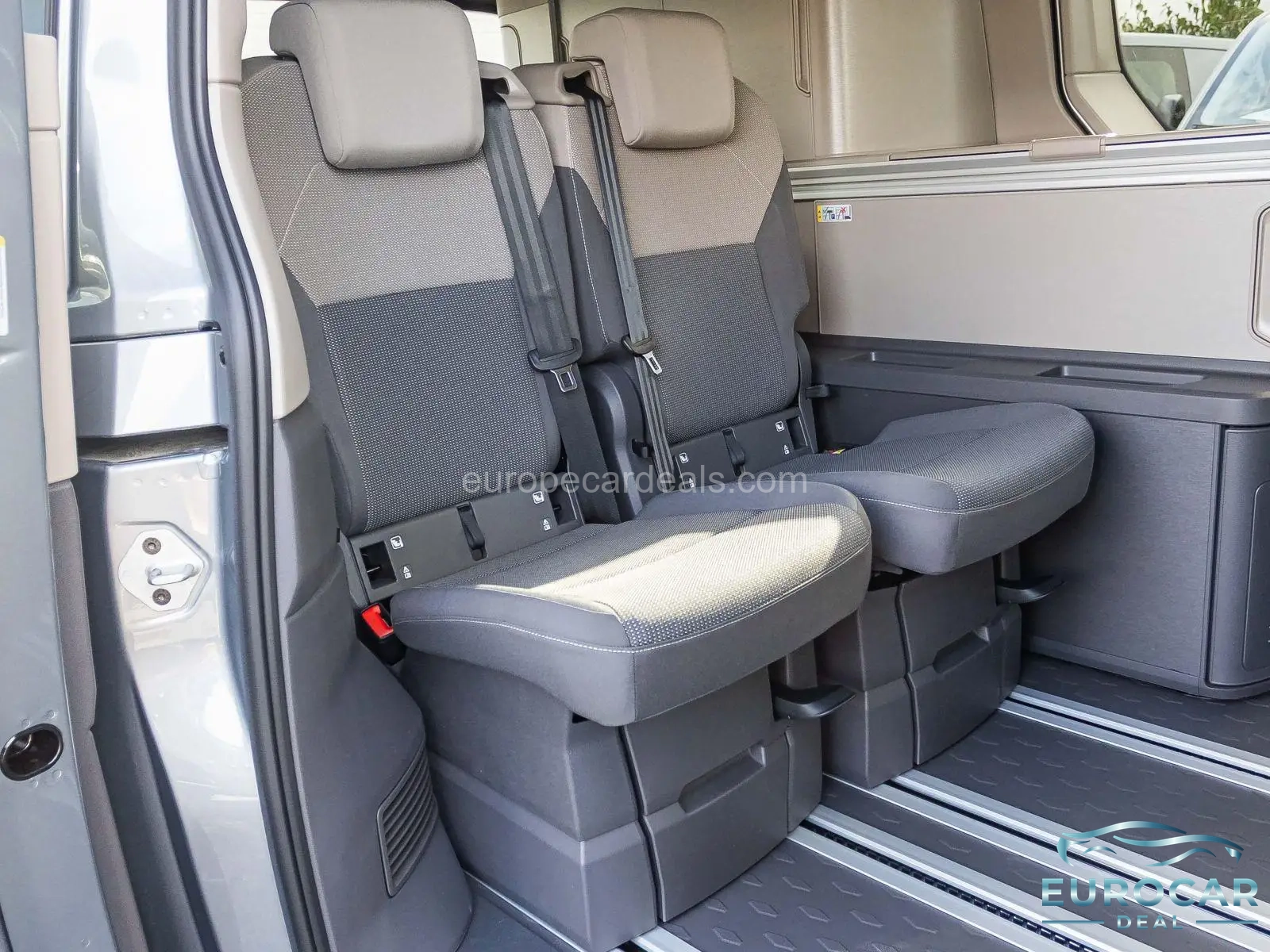 Volkswagen T7 California