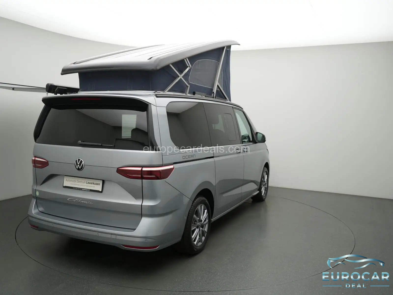 Volkswagen T7 California