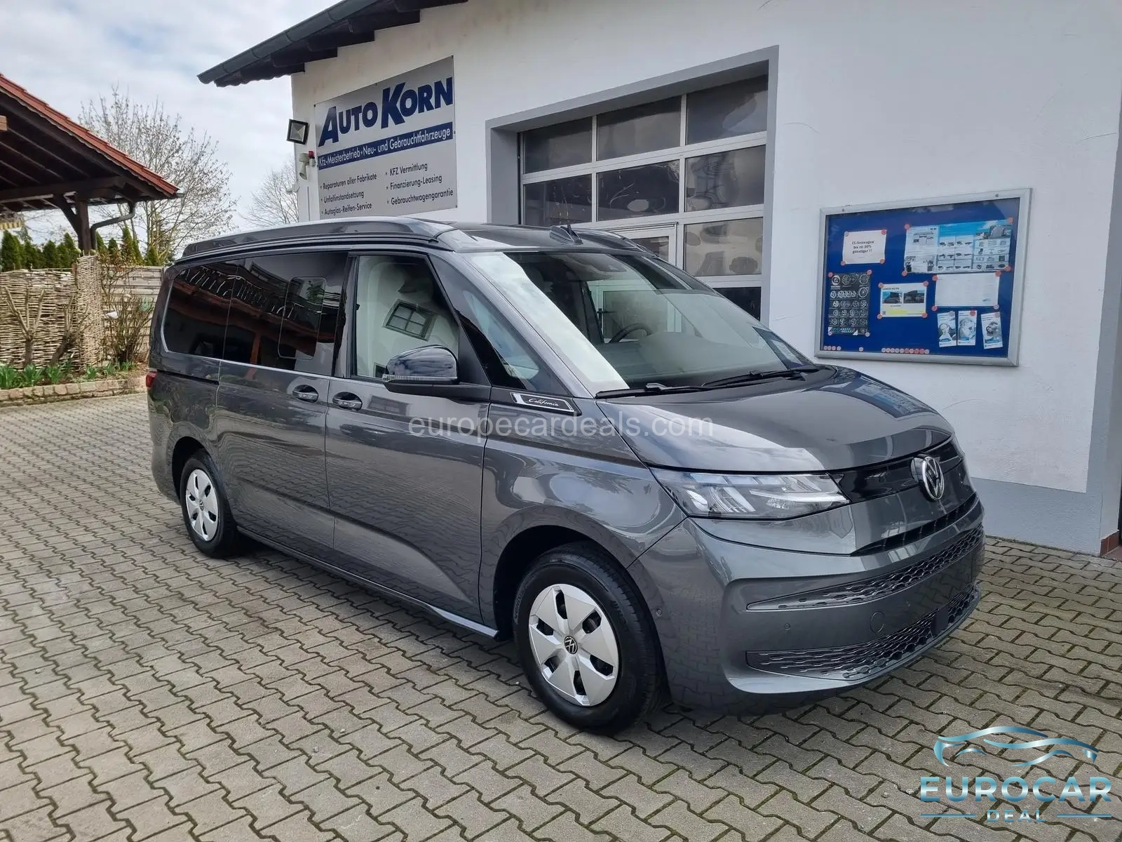 Volkswagen T7 California
