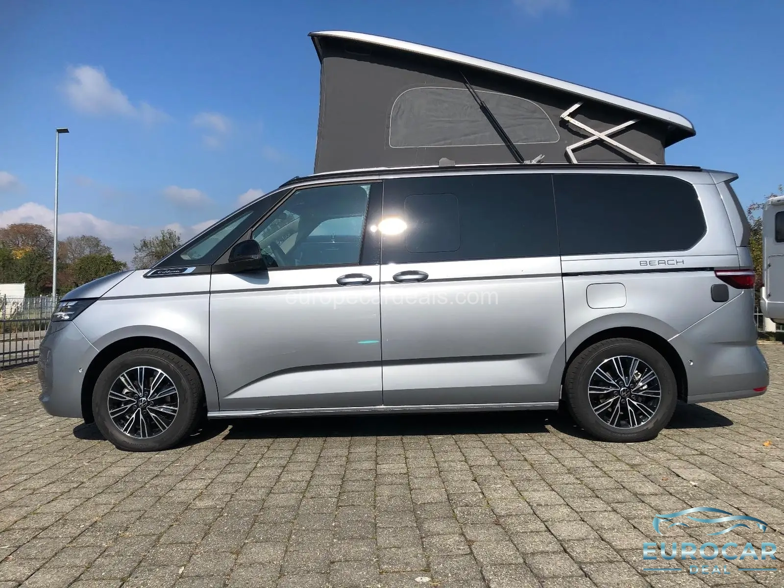 Volkswagen T7 California