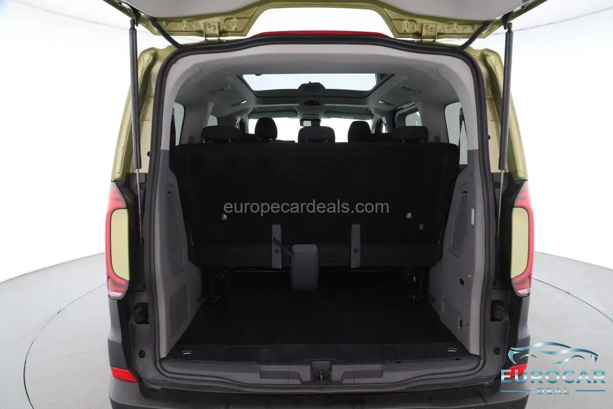 Volkswagen T7 Caravelle