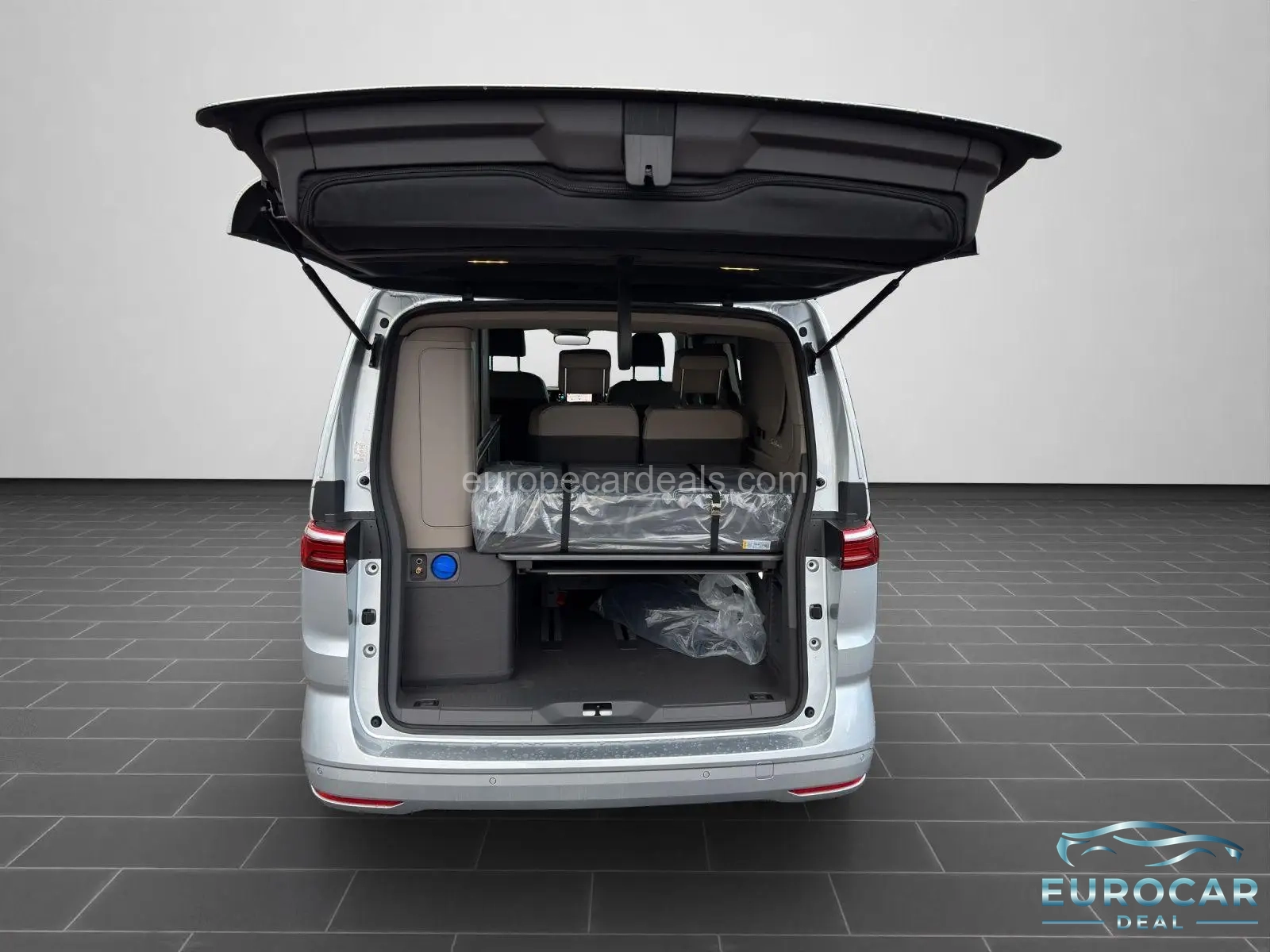 Volkswagen T7 California