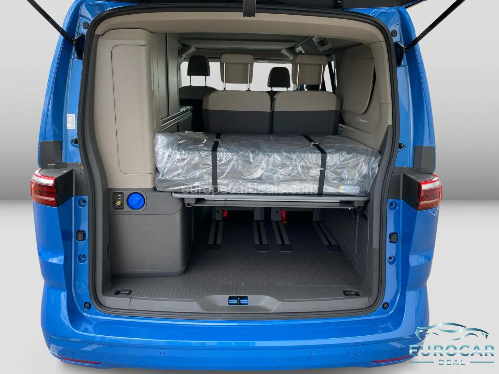 Volkswagen T7 California