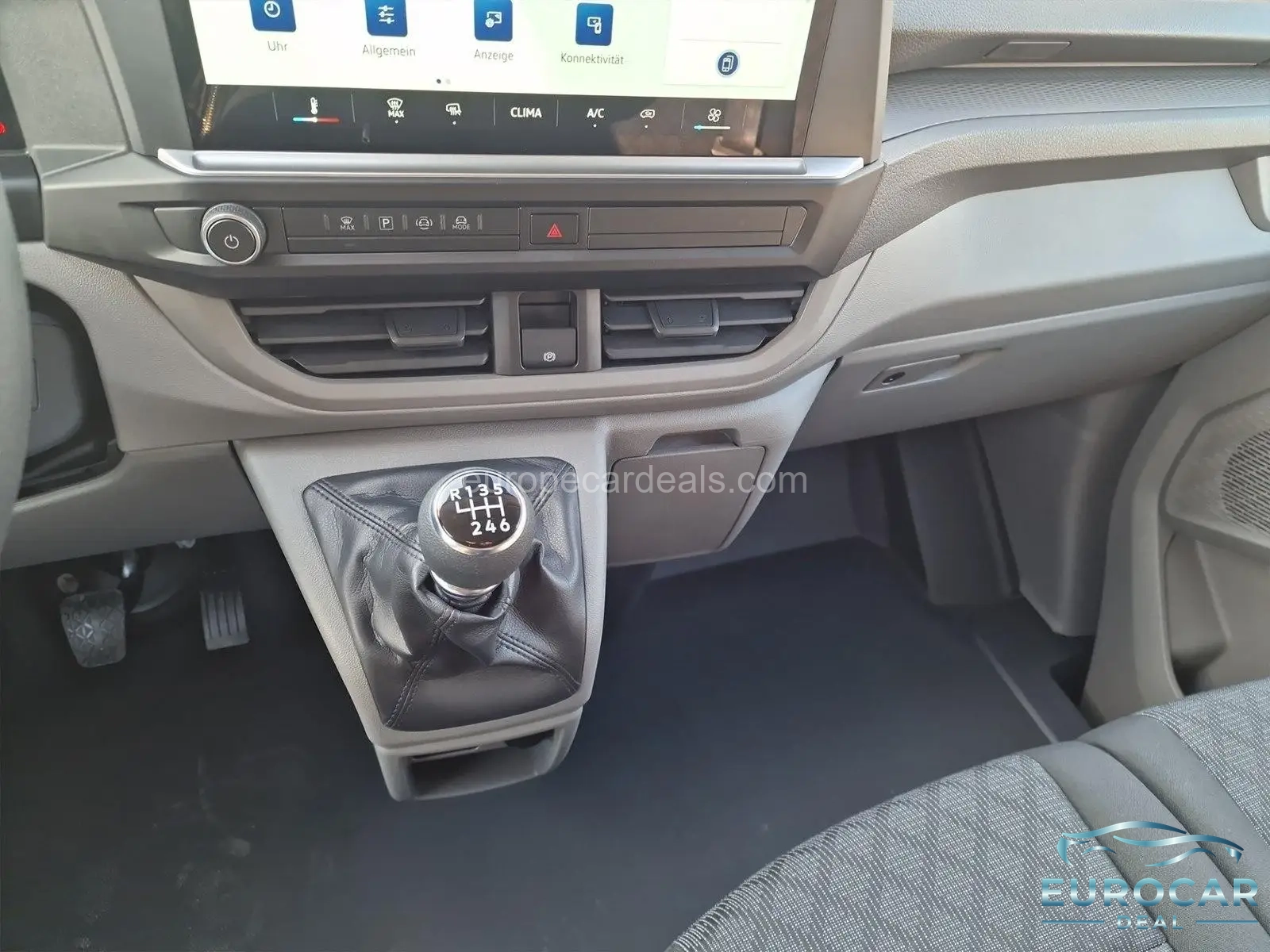 Volkswagen T7 Transporter