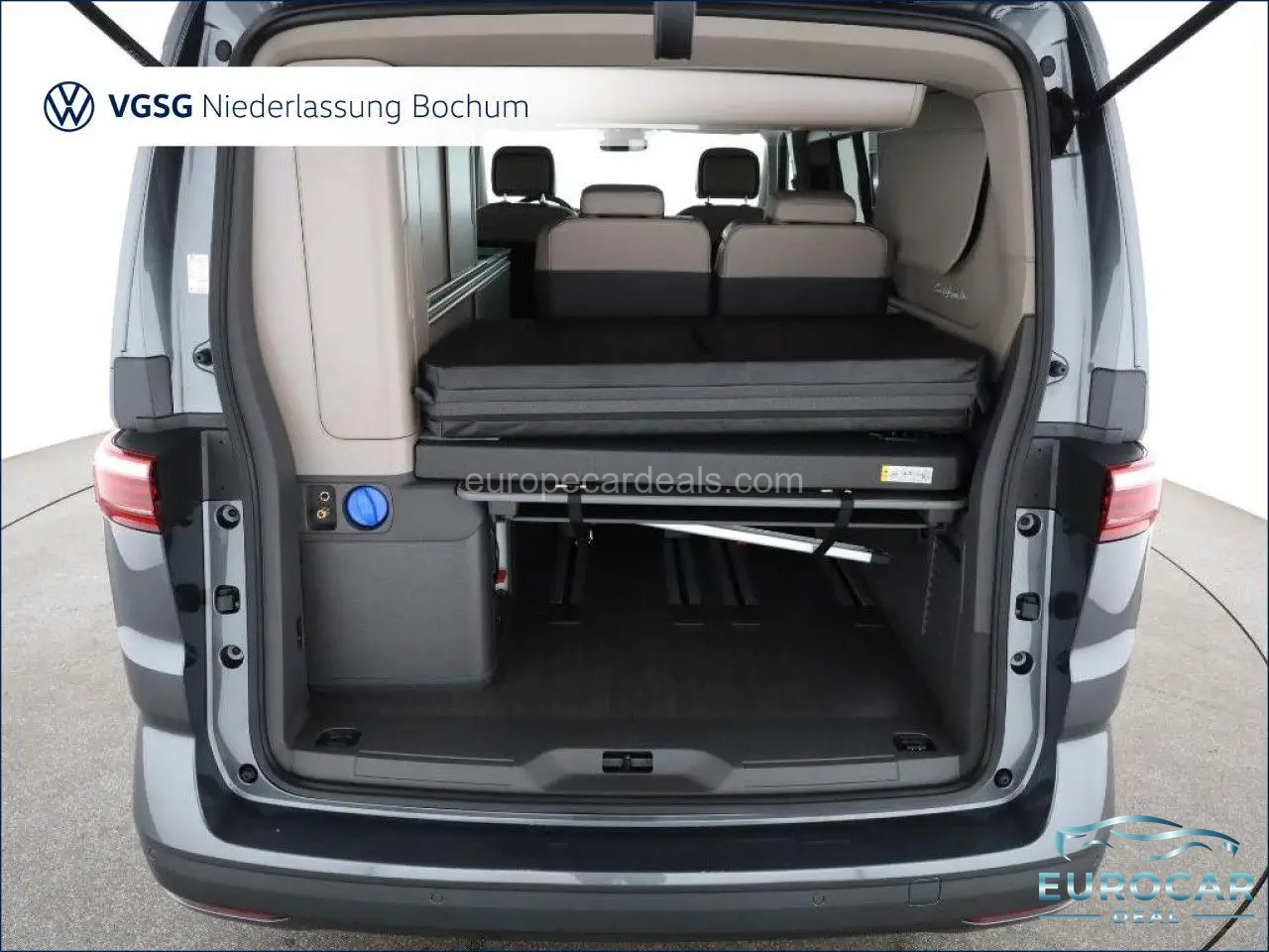 Volkswagen T7 California