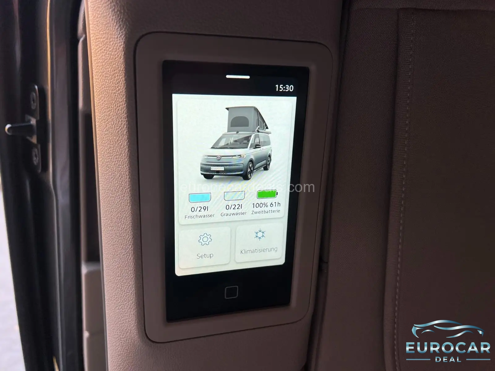 Volkswagen T7 California