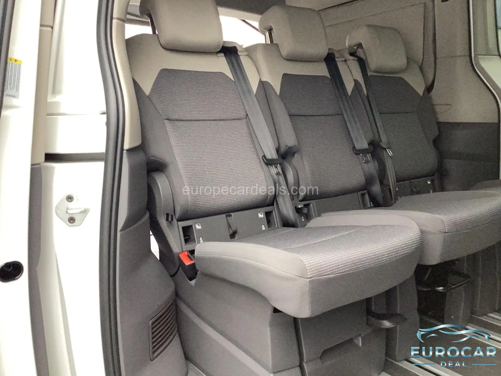 Volkswagen T7 California
