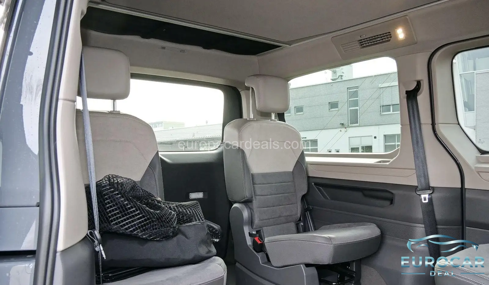 Volkswagen T7 California