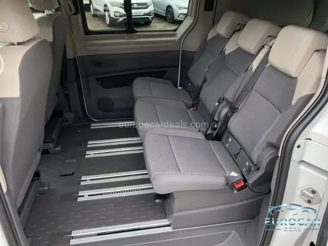 Volkswagen T7 California