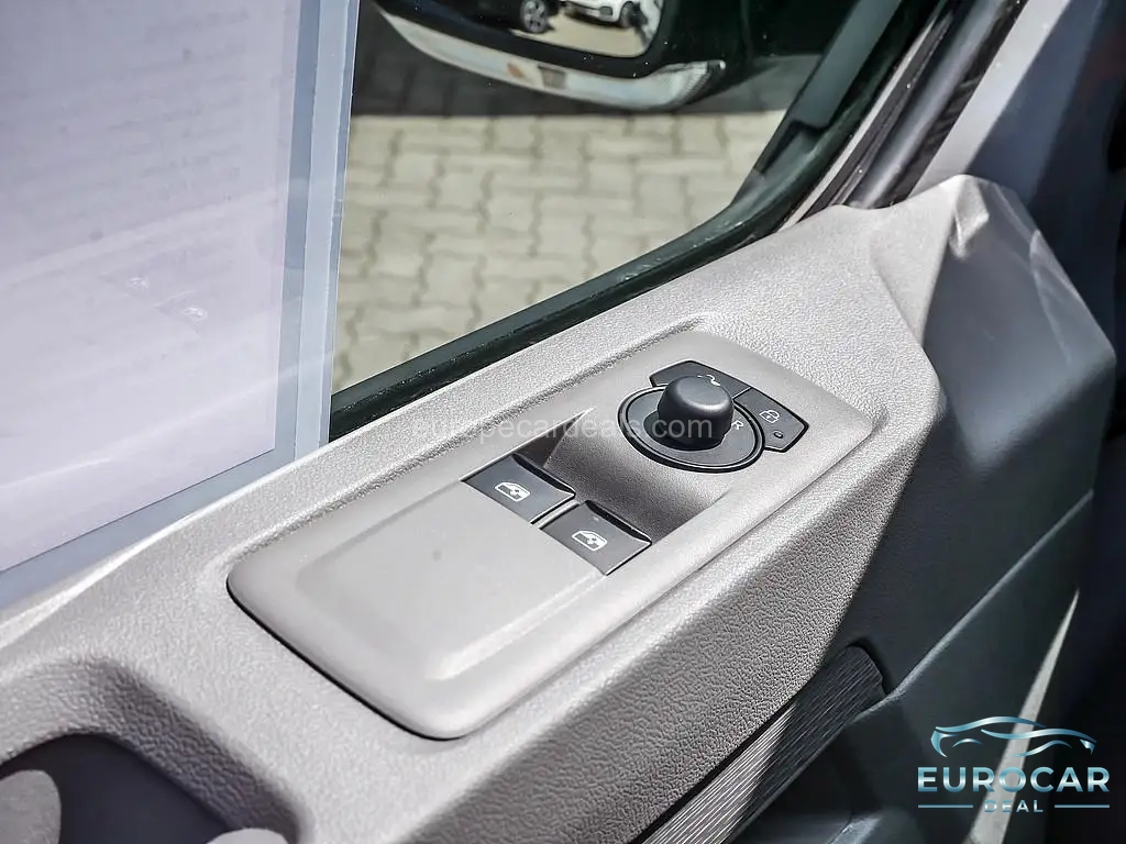 Volkswagen T7 Transporter