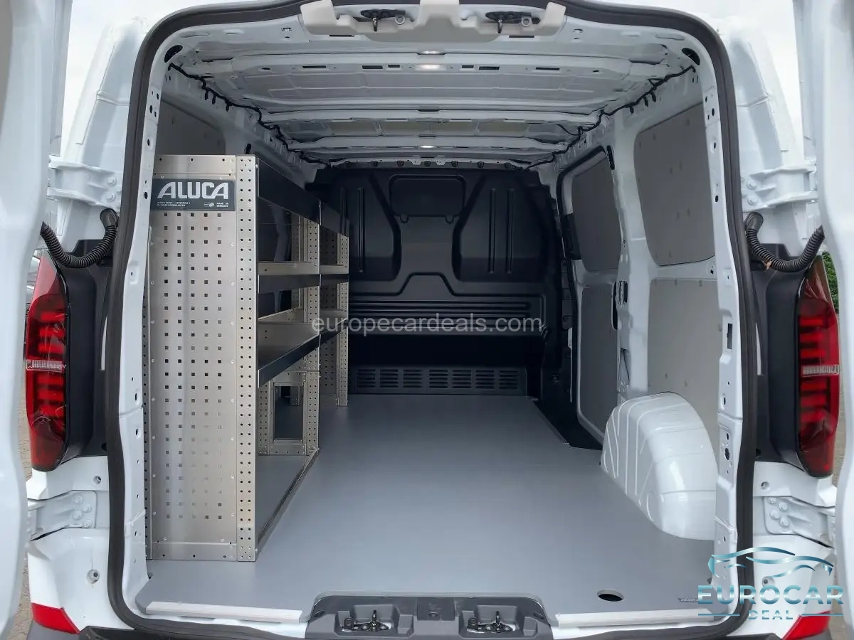 Volkswagen T7 Transporter