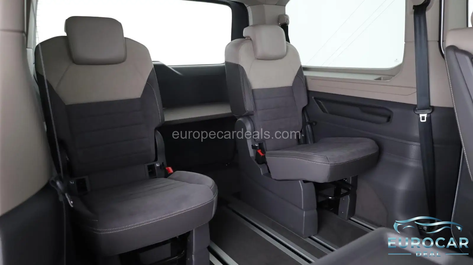 Volkswagen T7 California