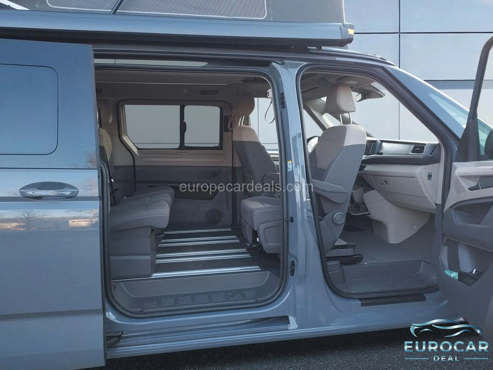 Volkswagen T7 California