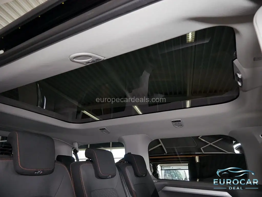 Volkswagen T7 Caravelle