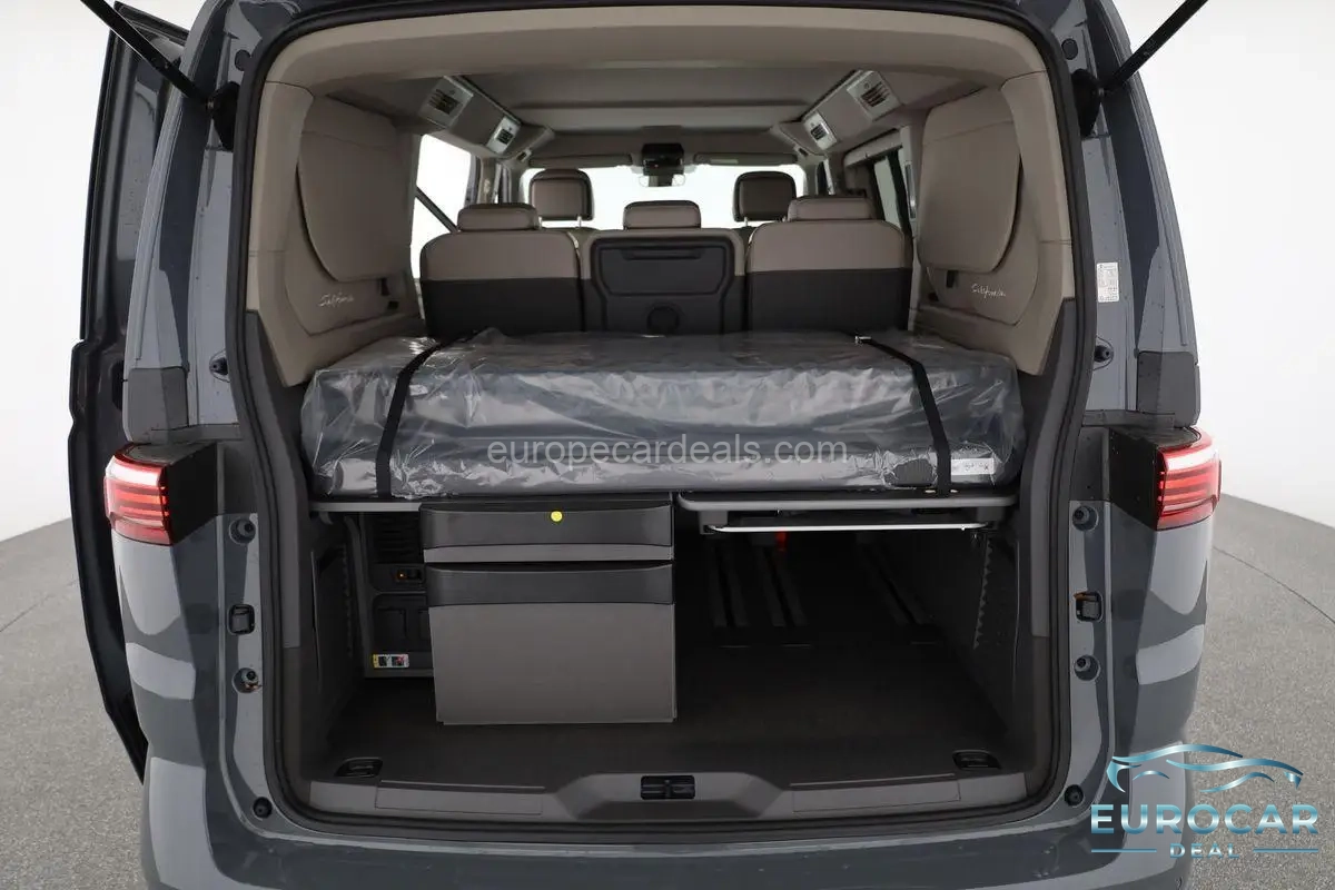 Volkswagen T7 California