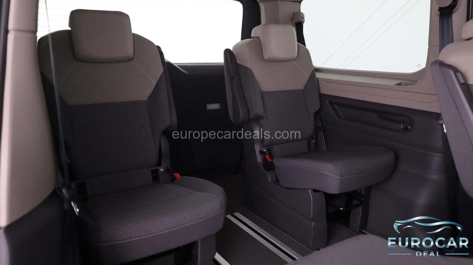 Volkswagen T7 California