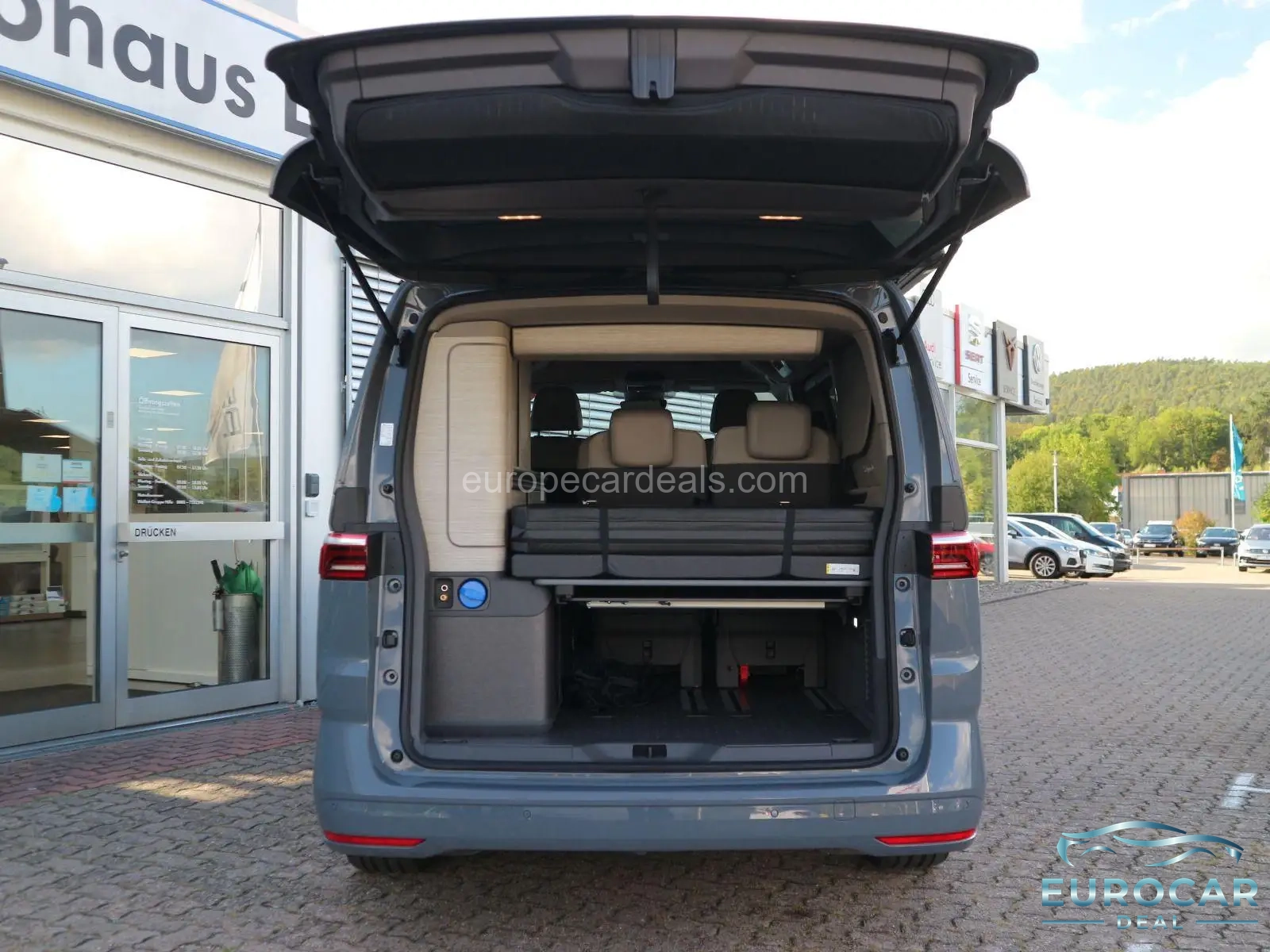 Volkswagen T7 California