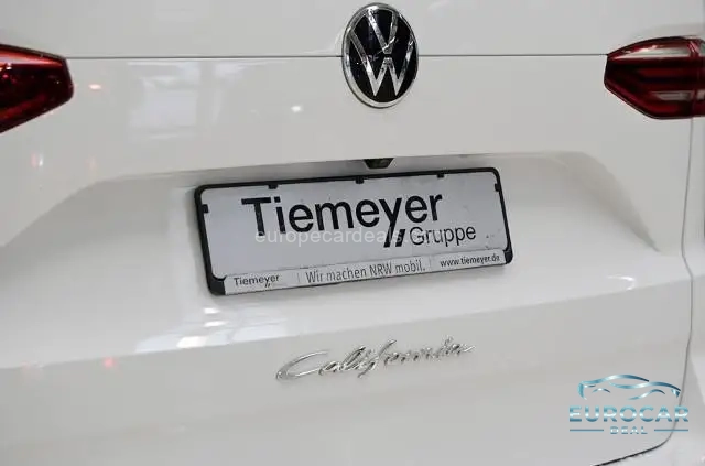Volkswagen T7 California
