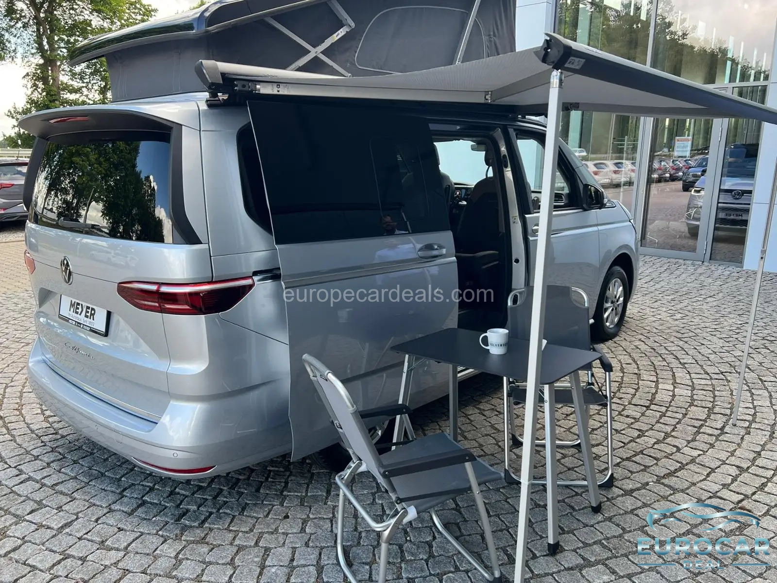 Volkswagen T7 California