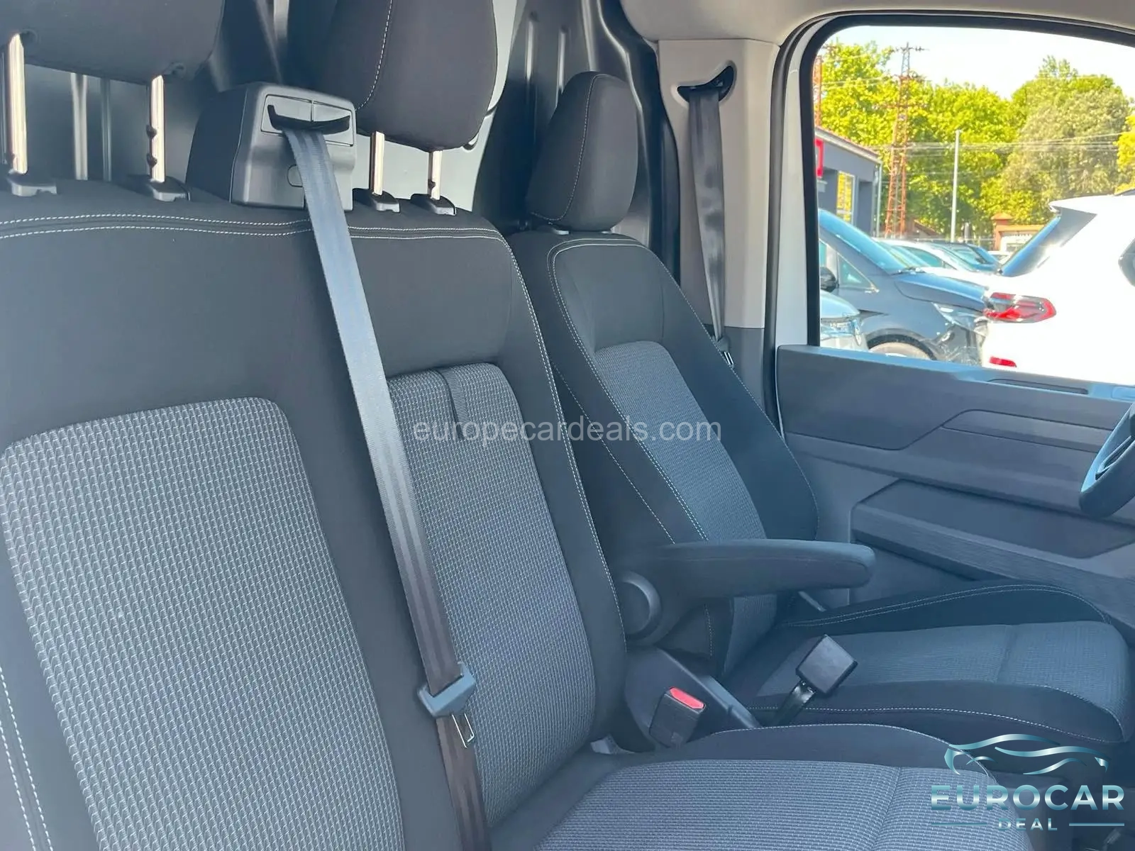Volkswagen T7 Transporter