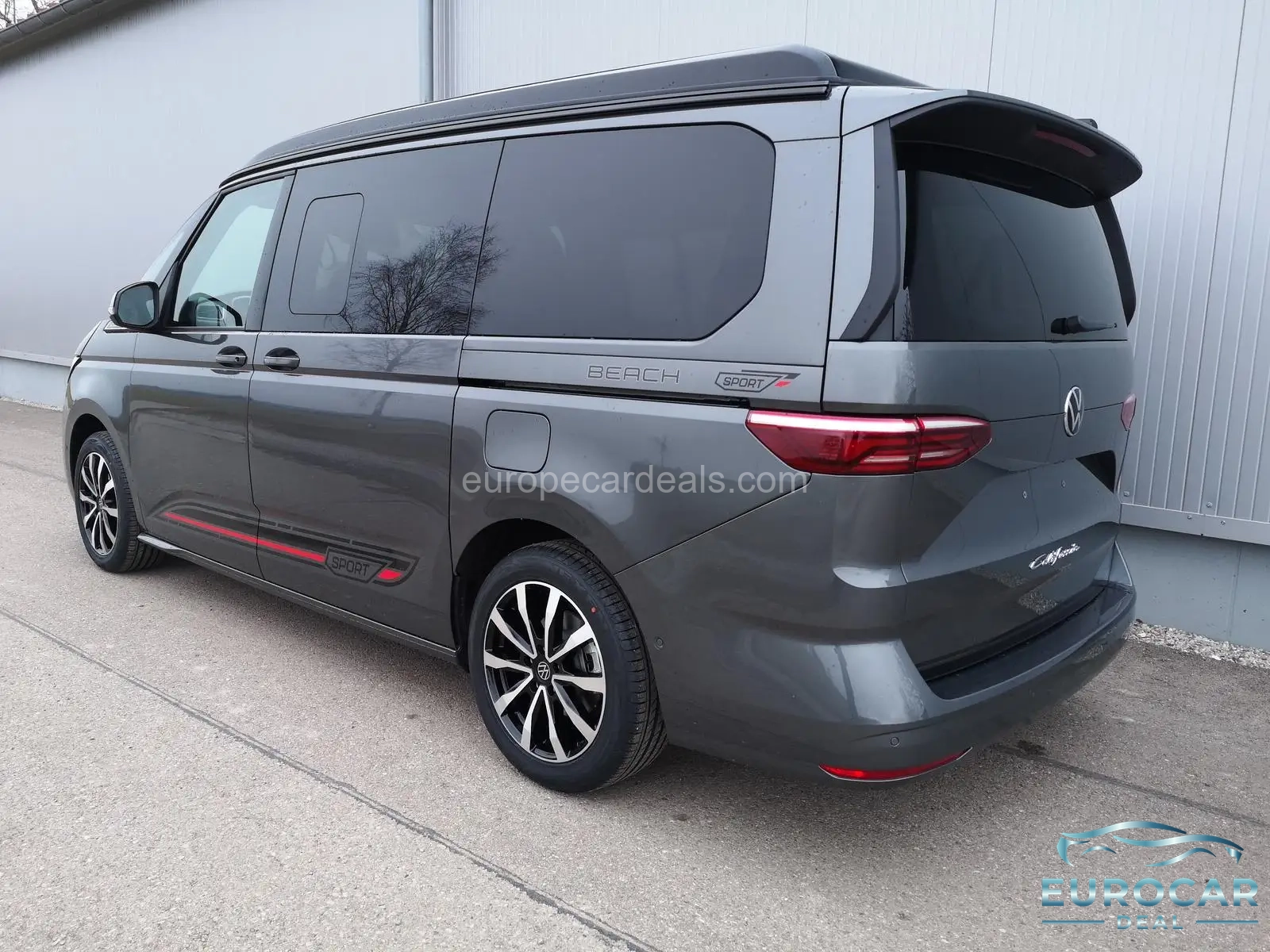 Volkswagen T7 California