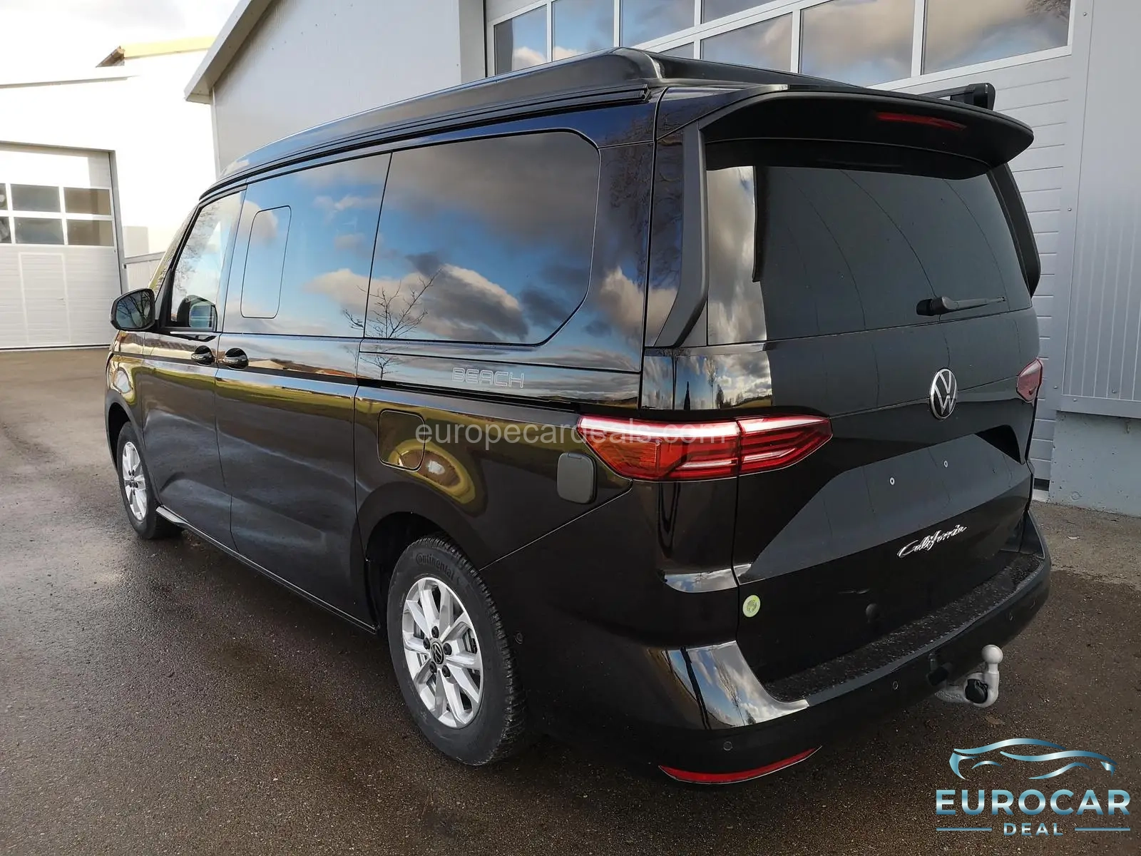 Volkswagen T7 California