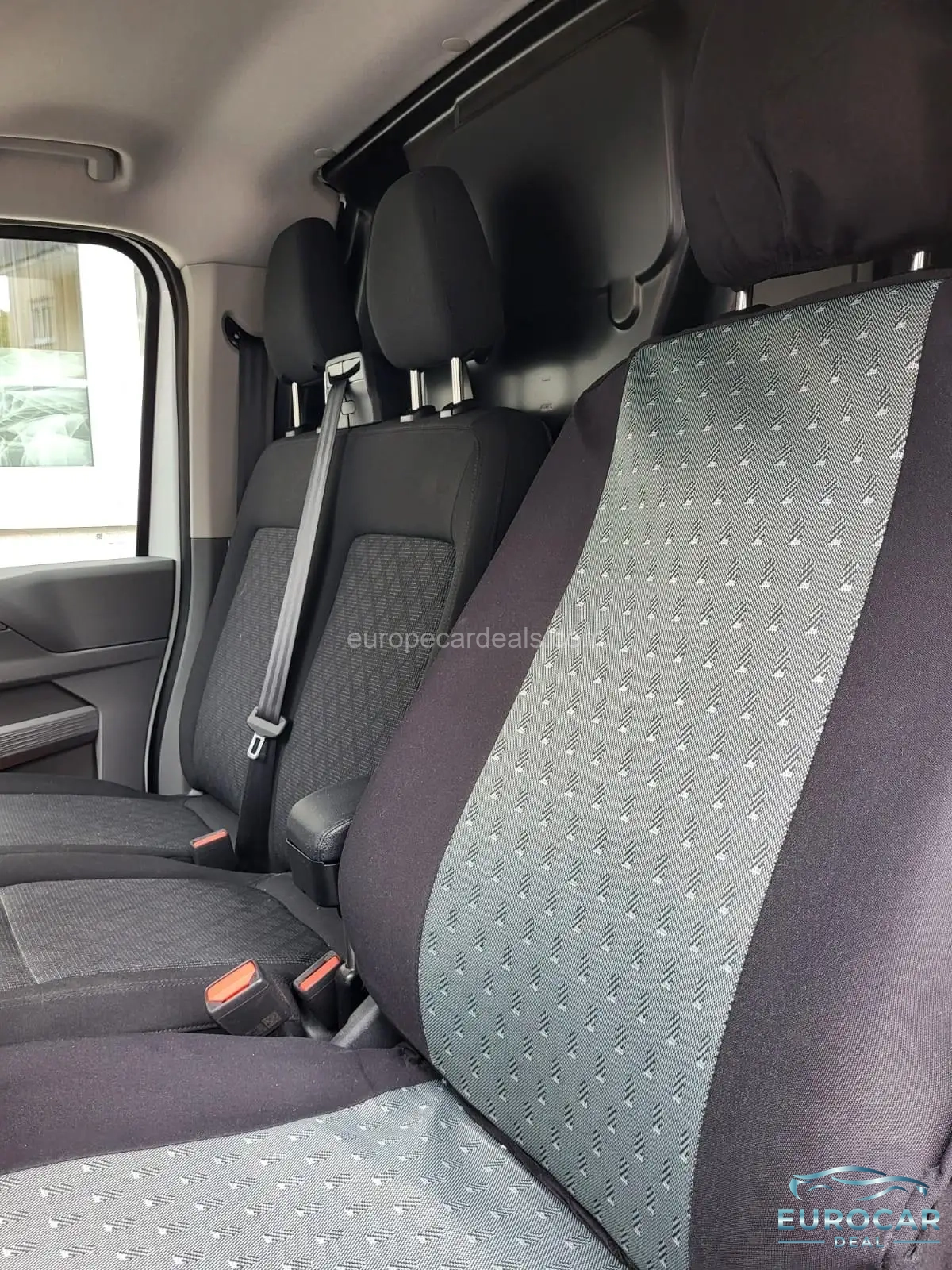 Volkswagen T7 Transporter
