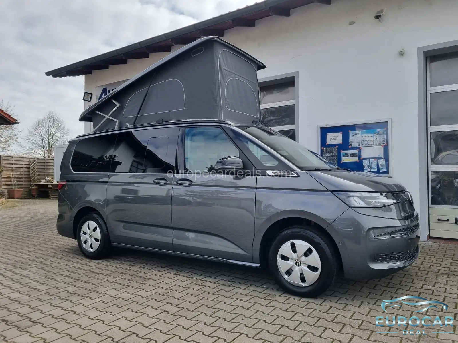 Volkswagen T7 California