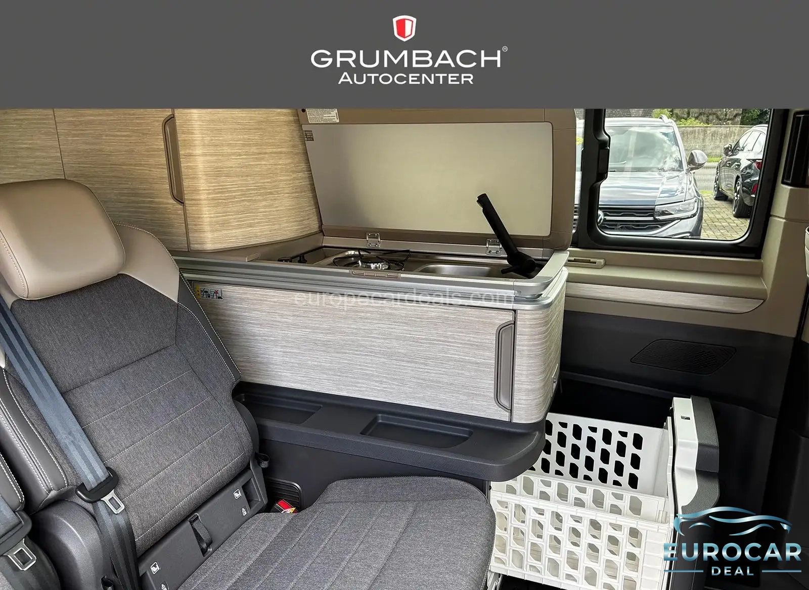 Volkswagen T7 California