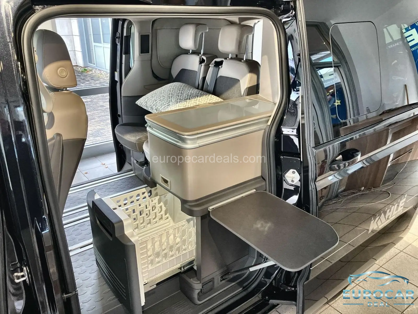 Volkswagen T7 California