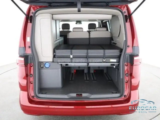 Volkswagen T7 California
