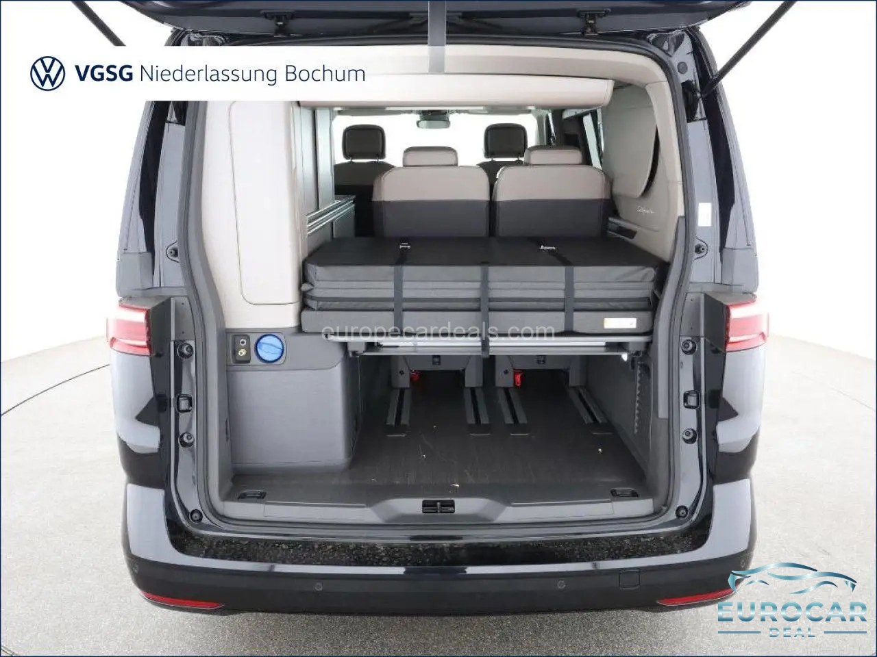 Volkswagen T7 California