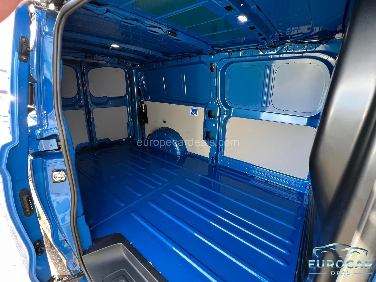 Volkswagen T7 Transporter