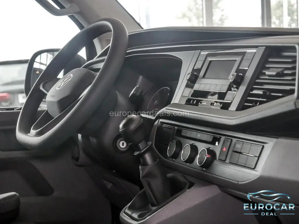 Volkswagen T7 Transporter