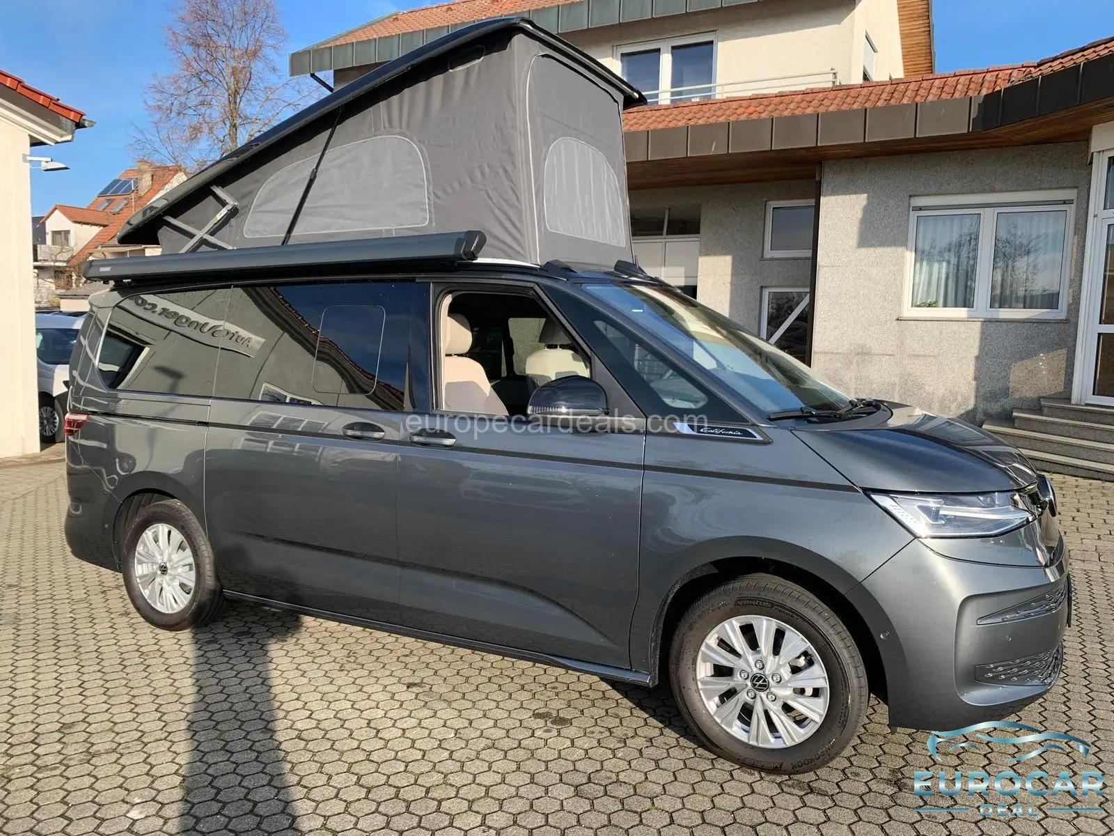 Volkswagen T7 California